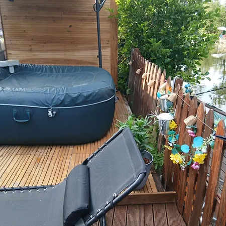 Camping La Detente *